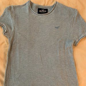 Men's loose knit shirt